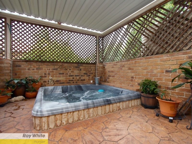 9 Copeton Crescent, Parkinson QLD 4115