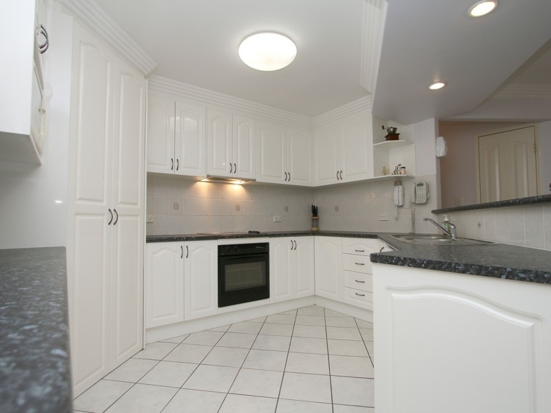 32 Lake Eyre Crescent, Parkinson QLD 4115