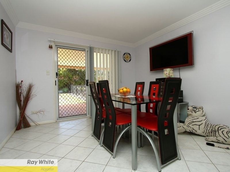 32 Lake Eyre Crescent, Parkinson QLD 4115