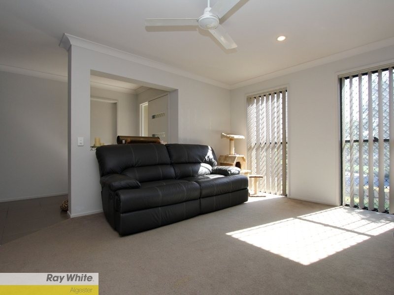 26 Watheroo Place, Parkinson QLD 4115