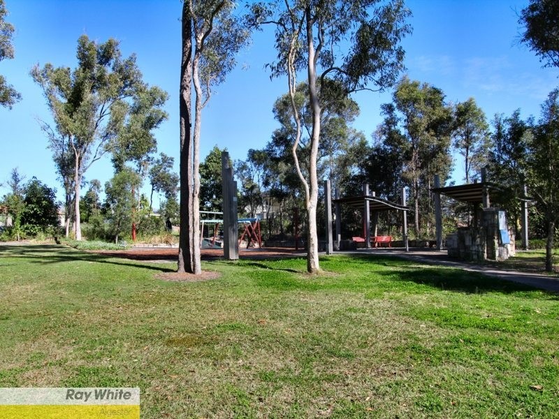 26 Watheroo Place, Parkinson QLD 4115