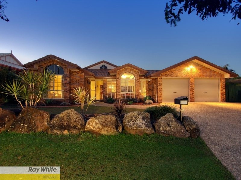 1 Gilgai Close, Parkinson QLD 4115