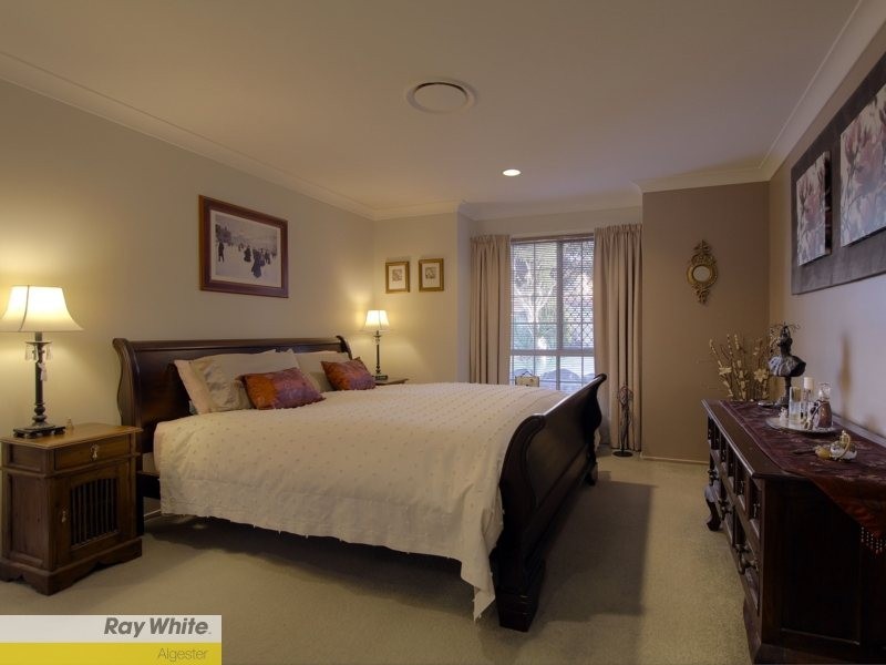 1 Gilgai Close, Parkinson QLD 4115