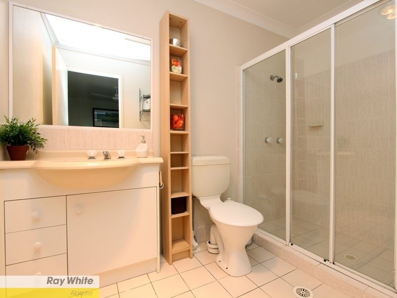 24 Tuberose Place, Calamvale QLD 4116