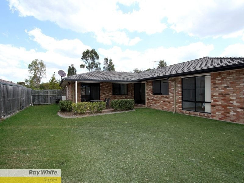 21 Flinders Esplanade, Parkinson QLD 4115