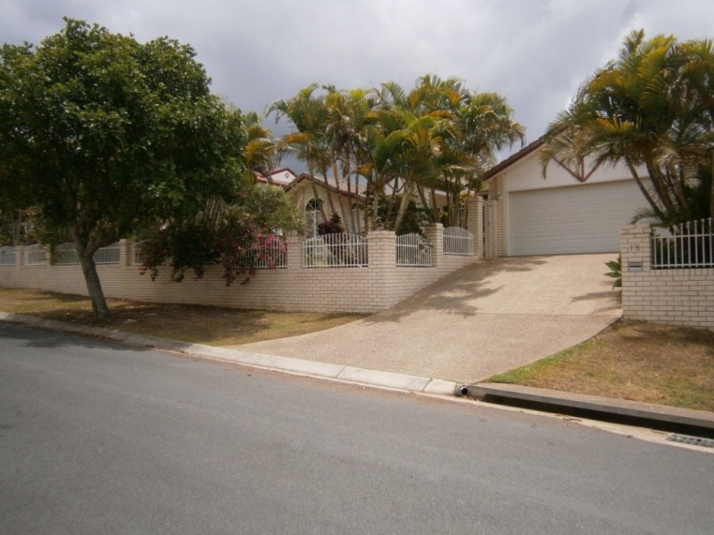 15 Michigan Crescent, Parkinson QLD 4115