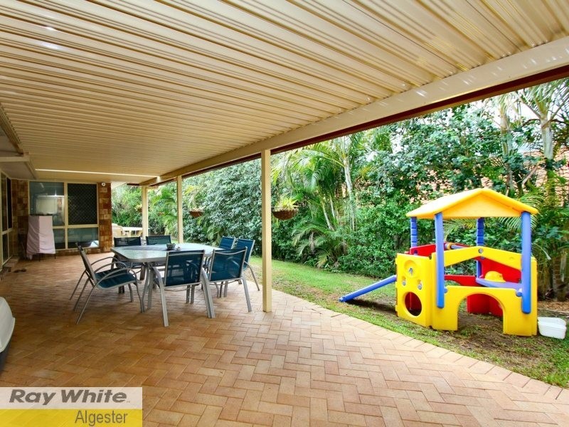 27 Bonneville Crescent, Parkinson QLD 4115