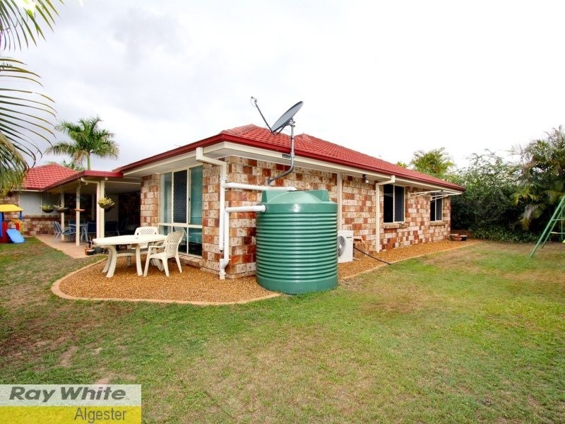 27 Bonneville Crescent, Parkinson QLD 4115