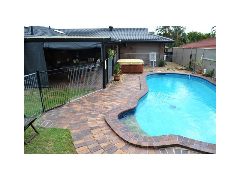 30 Owenia Street, Algester QLD 4115