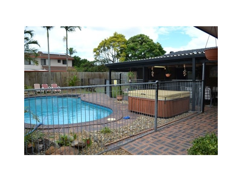 30 Owenia Street, Algester QLD 4115