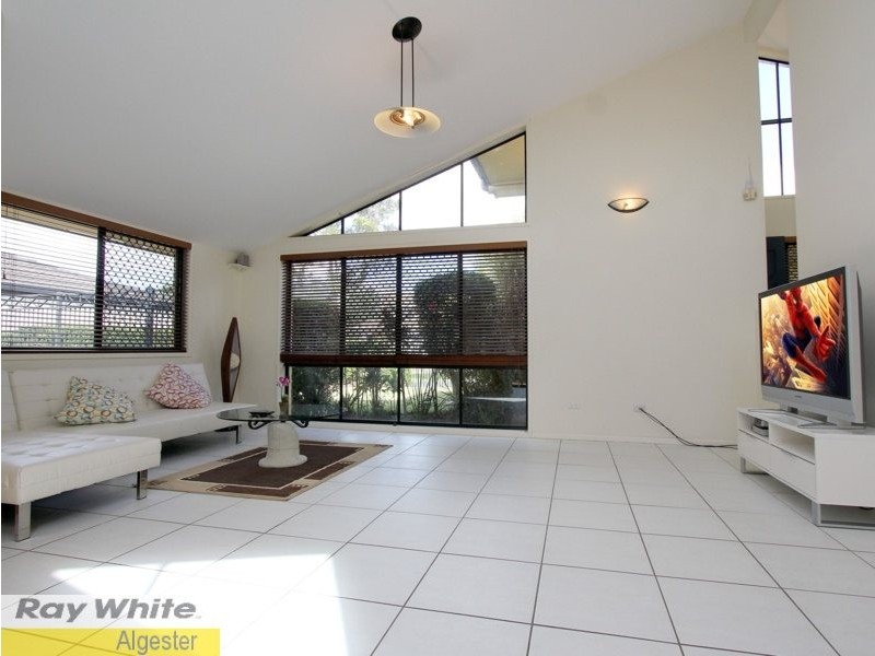 11 Albert Place, Parkinson QLD 4115