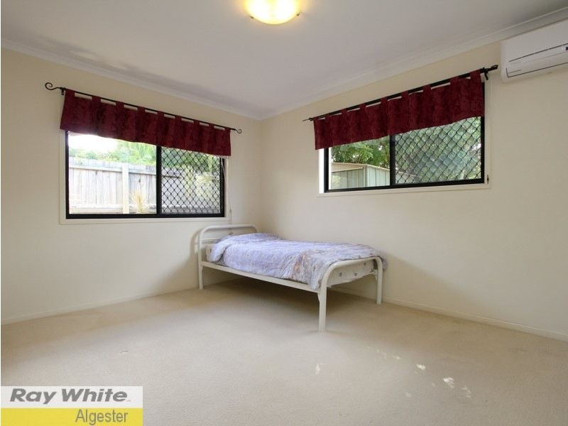 11 Albert Place, Parkinson QLD 4115