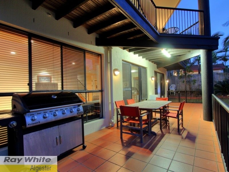 80 Golden Rain Place, Stretton QLD 4116