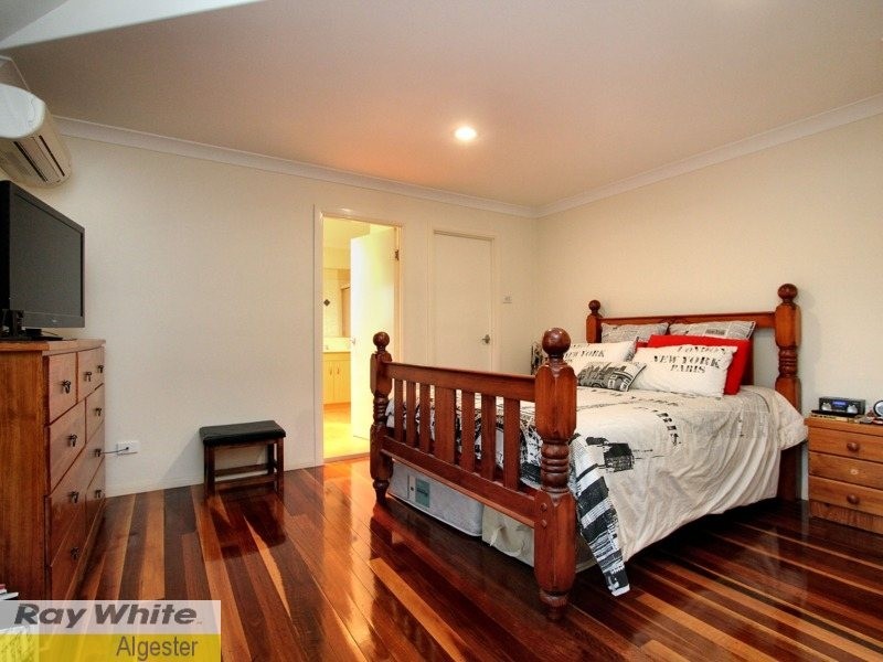 80 Golden Rain Place, Stretton QLD 4116