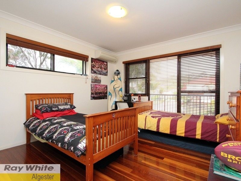 80 Golden Rain Place, Stretton QLD 4116