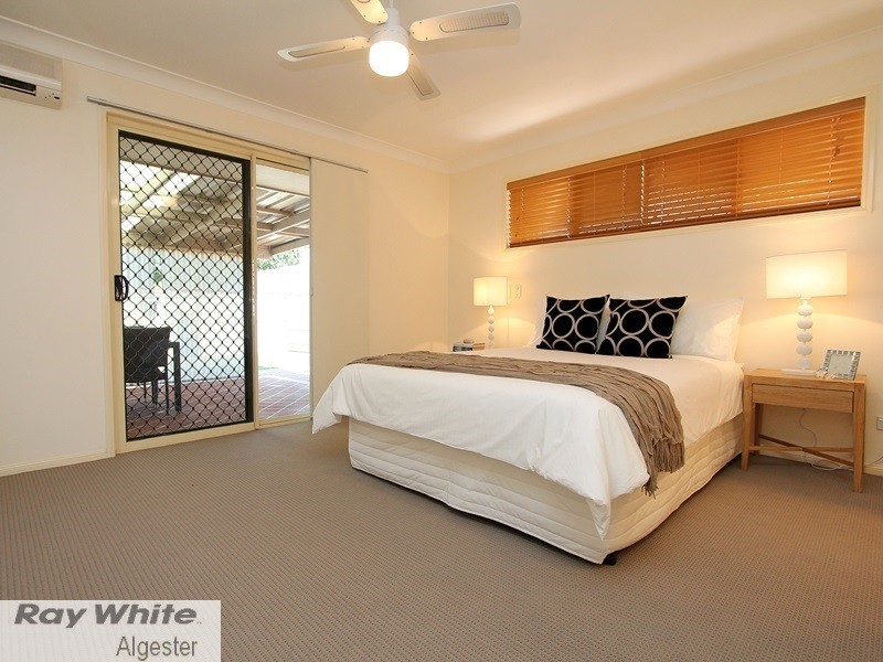 3 Watarrka Drive, Parkinson QLD 4115