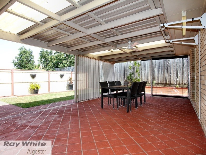 3 Watarrka Drive, Parkinson QLD 4115