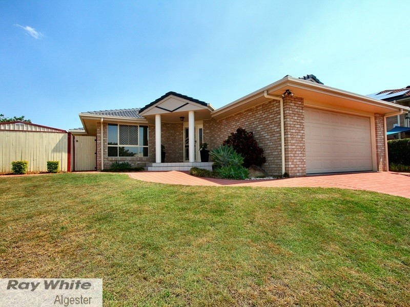 3 Watarrka Drive, Parkinson QLD 4115