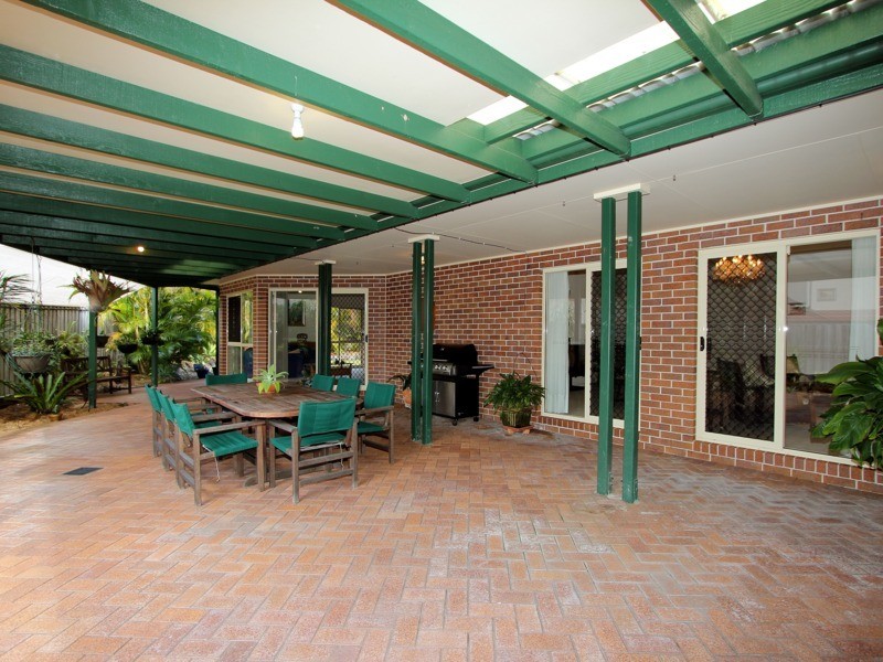 56 Lake Eyre Crescent, Parkinson QLD 4115