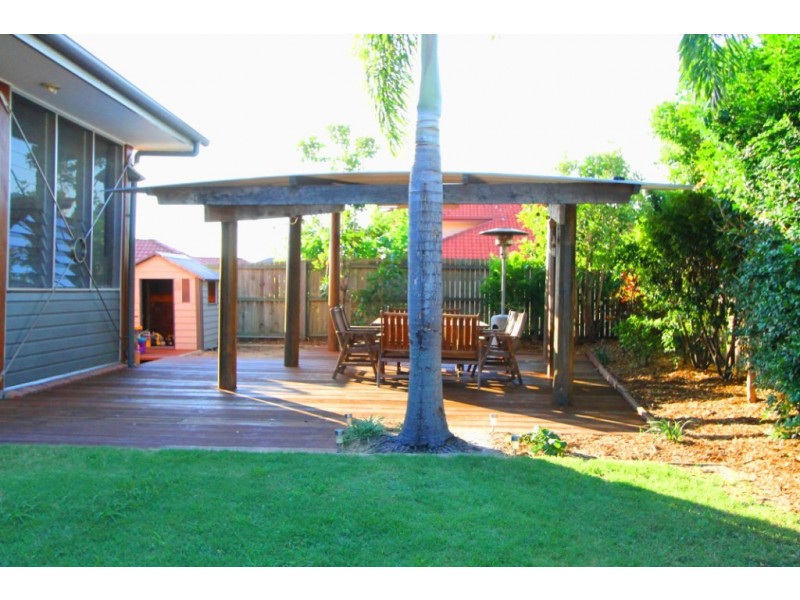 80 White Cedar Circuit, Stretton QLD 4116