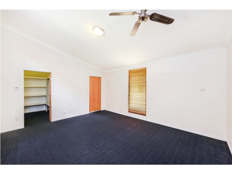 80 White Cedar Circuit, Stretton QLD 4116