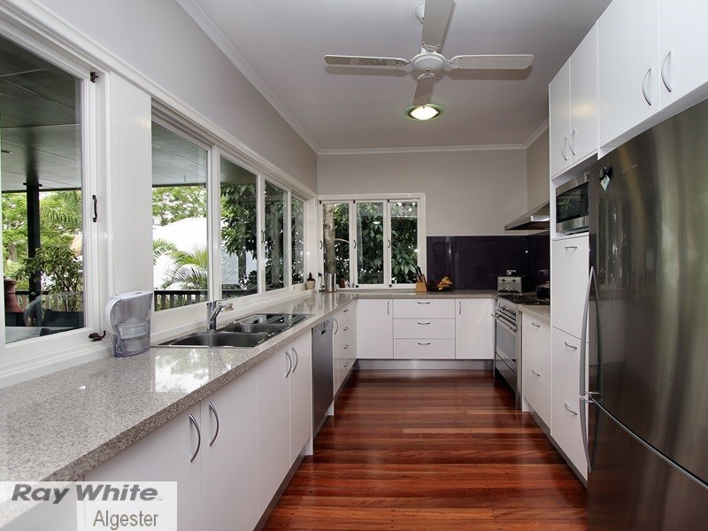 56 Queenscroft Street, Chelmer QLD 4068