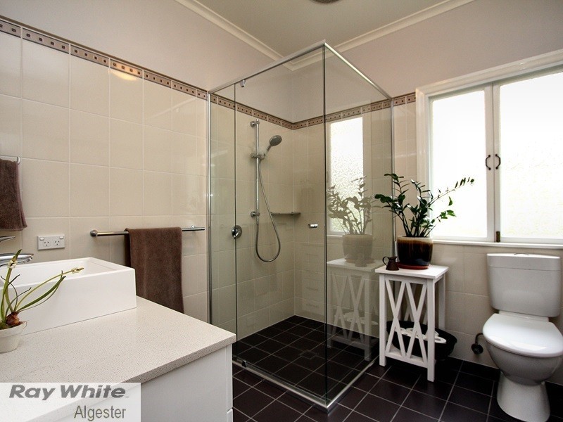 56 Queenscroft Street, Chelmer QLD 4068
