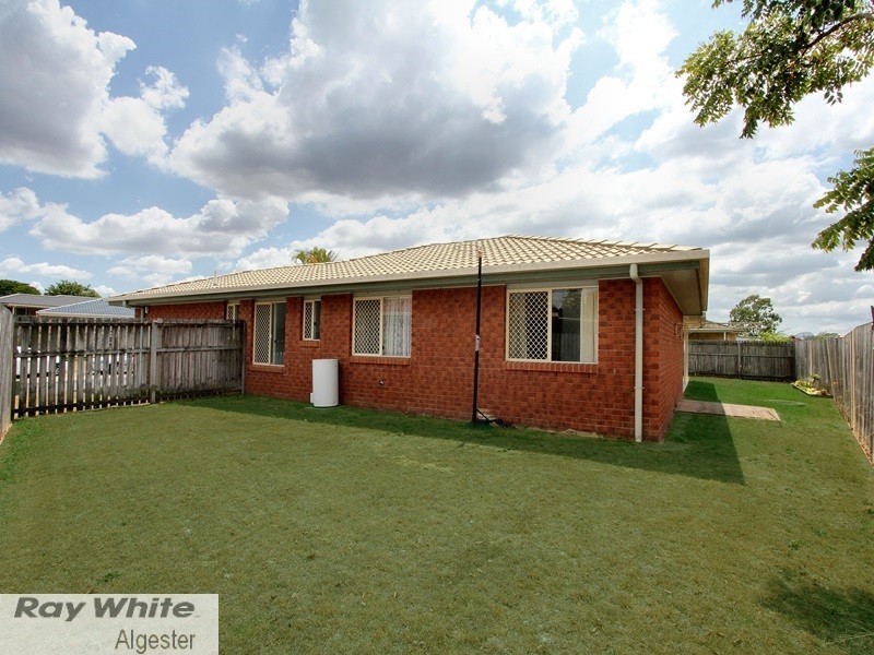 8 Jade Garden Drive, Boronia Heights QLD 4124