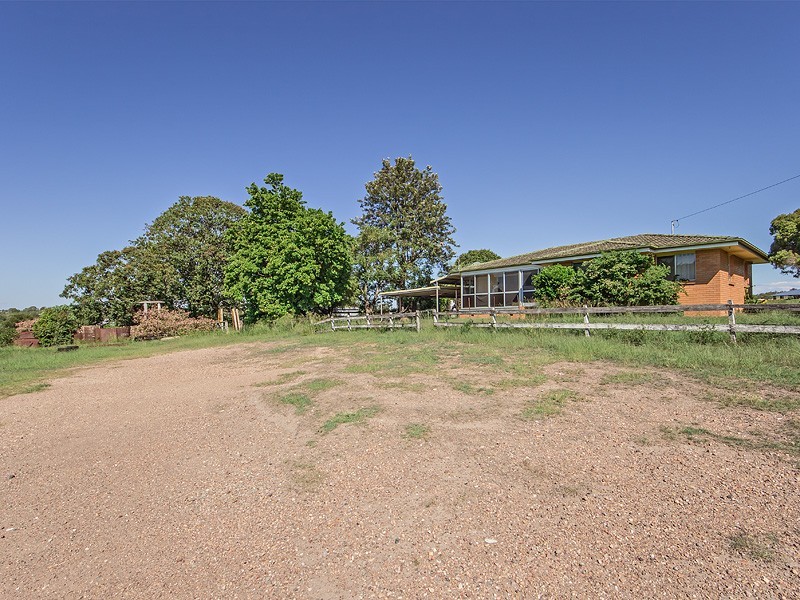 107-123 Mahons Road, Pine Mountain QLD 4306