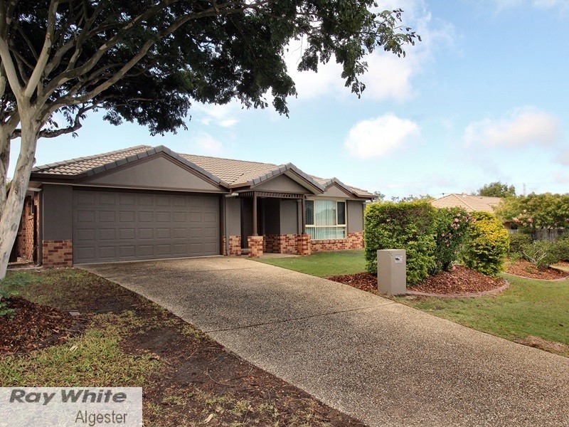3 Newland Crescent, Parkinson QLD 4115