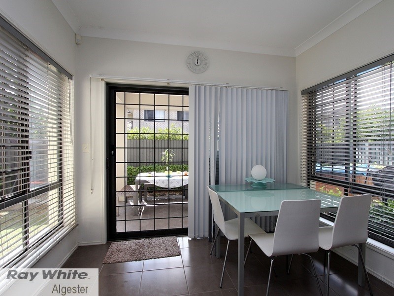 2 Coneybeer Place, Eight Mile Plains QLD 4113