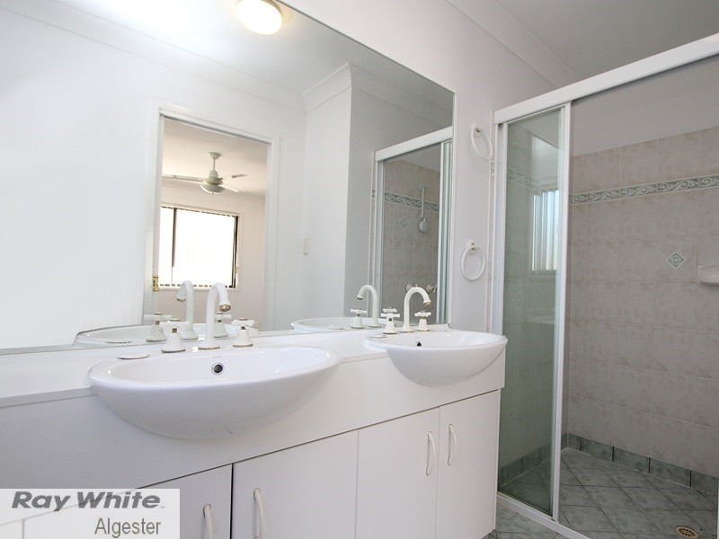 30/10 Diane Court, Calamvale QLD 4116