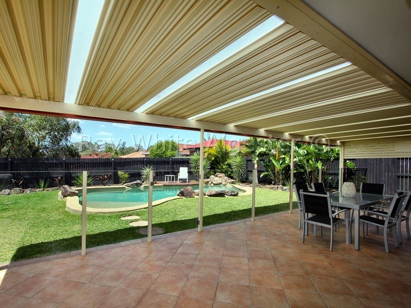 14 Scarlet Oak Place, Calamvale QLD 4116