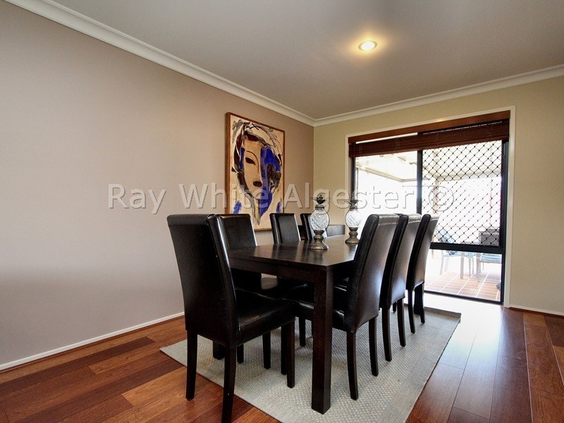 20 Conimbla Close, Parkinson QLD 4115