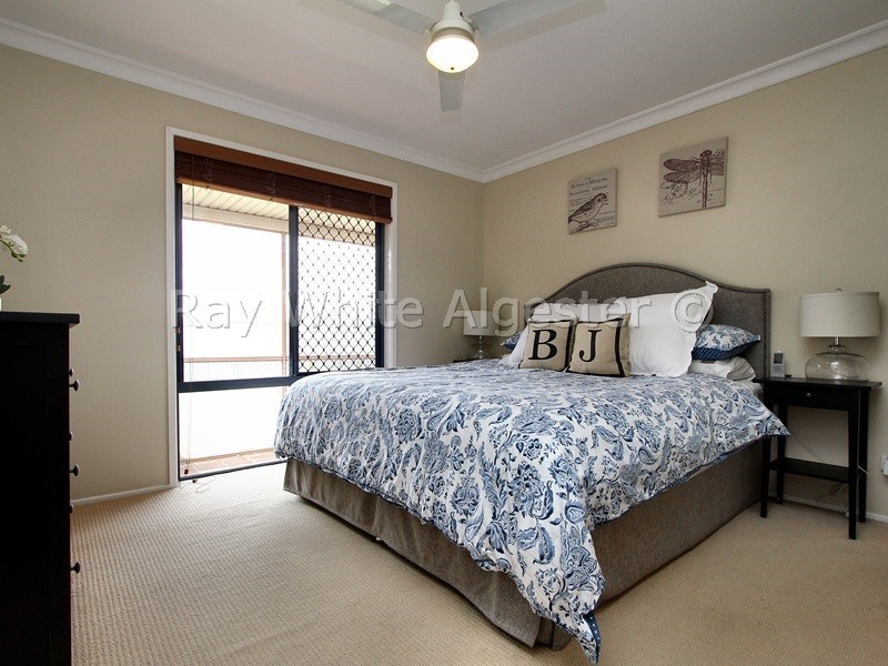 20 Conimbla Close, Parkinson QLD 4115