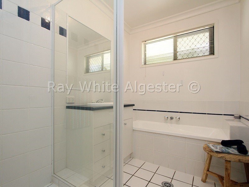 20 Conimbla Close, Parkinson QLD 4115