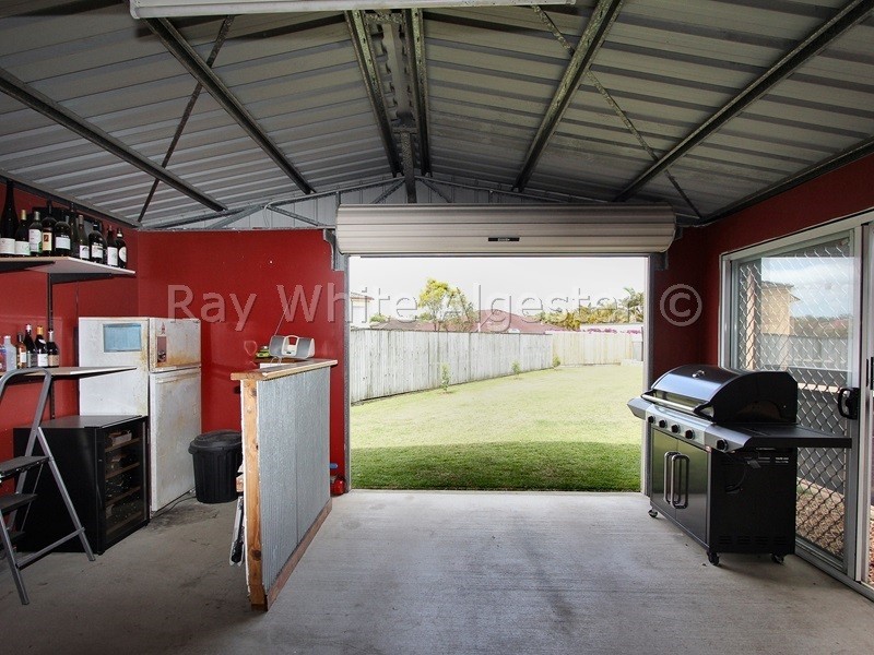 20 Conimbla Close, Parkinson QLD 4115