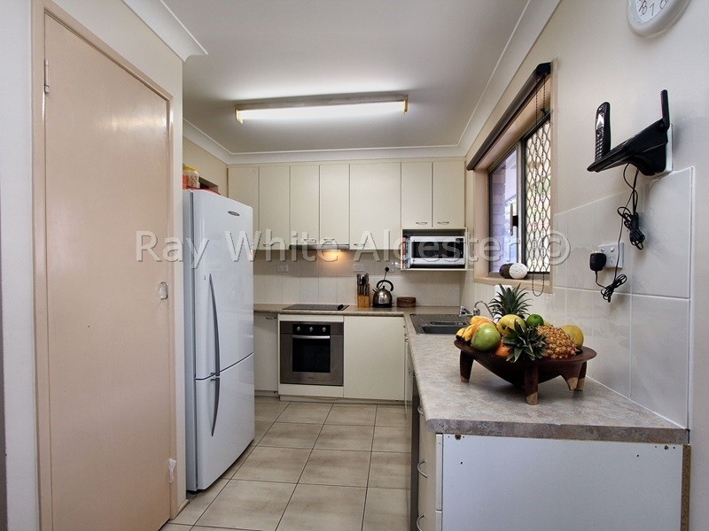 2 Bangalow Street, Algester QLD 4115