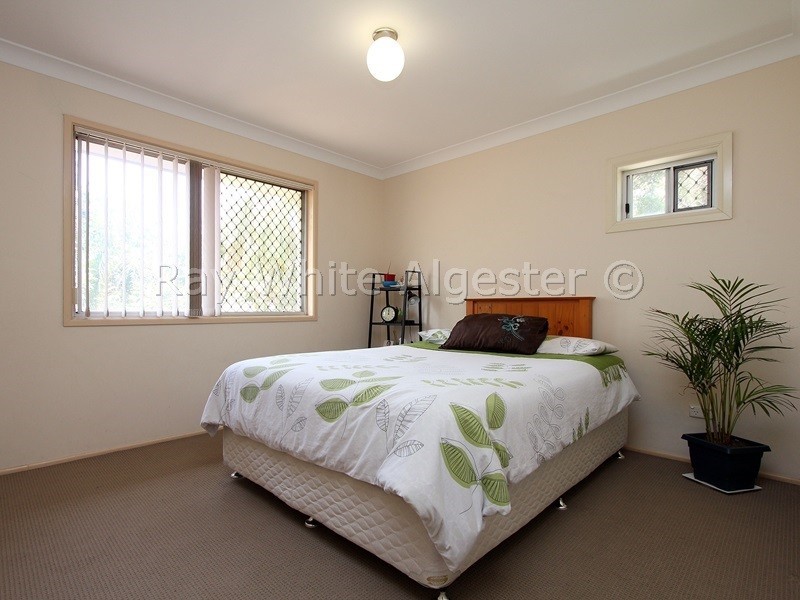 2 Bangalow Street, Algester QLD 4115