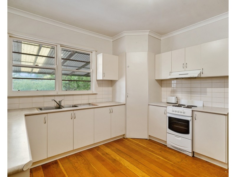 12 Daisy Street, Violet Town VIC 3669