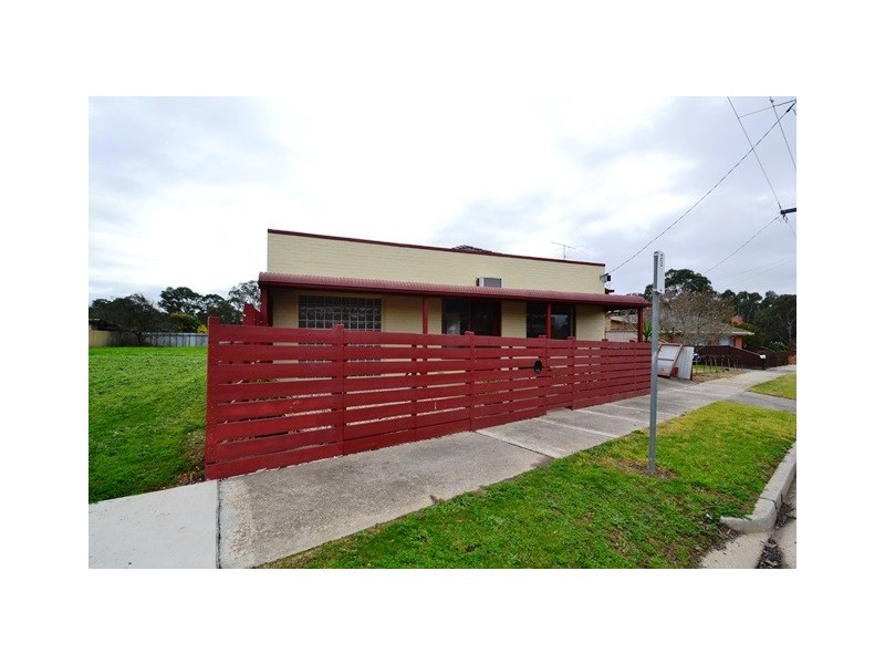 113 High, Seymour VIC 3660