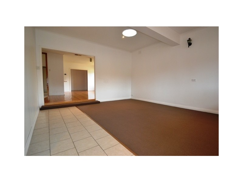 113 High, Seymour VIC 3660