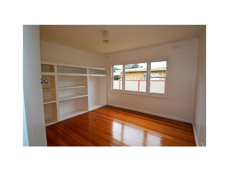 113 High, Seymour VIC 3660