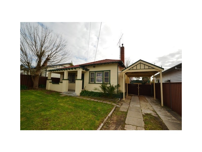 23 Park Street, Seymour VIC 3660