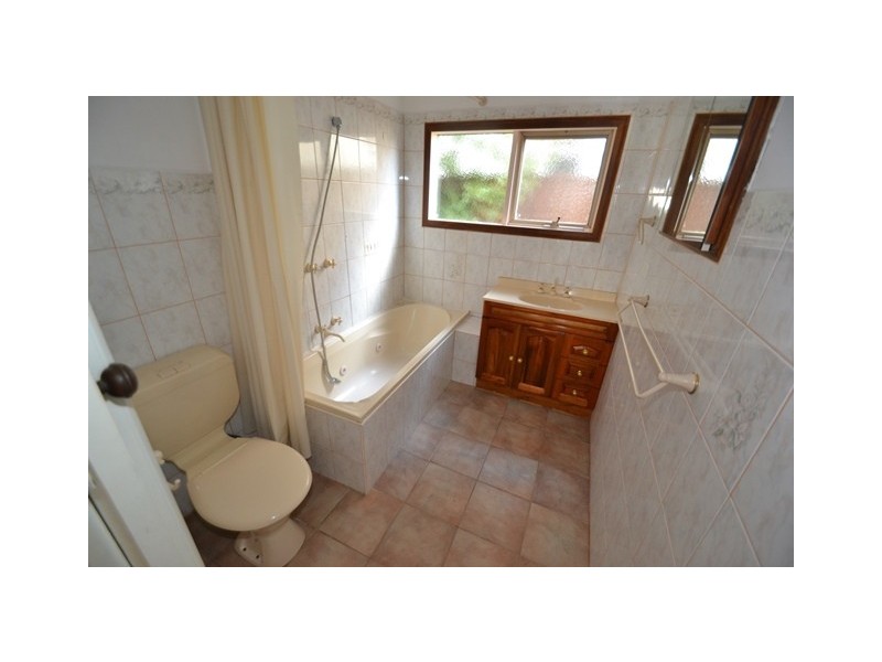 23 Park Street, Seymour VIC 3660