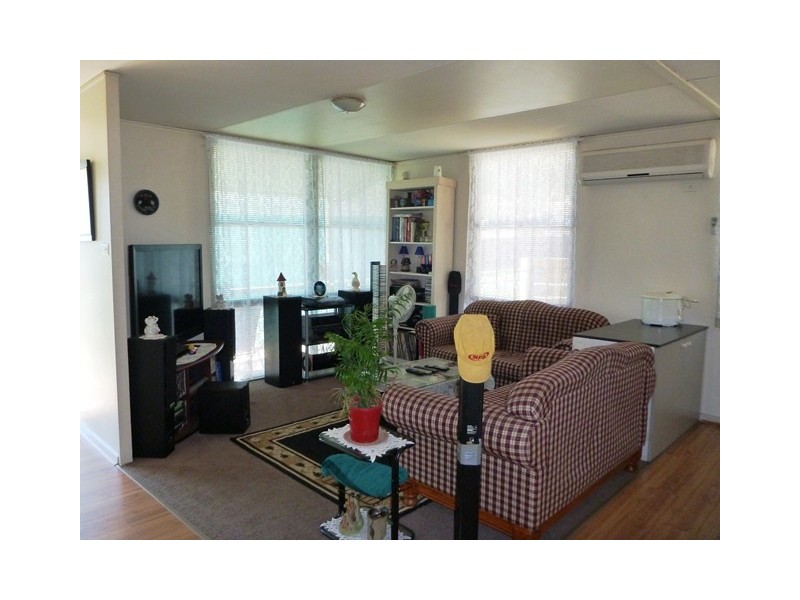 2 Monash  Drive, Seymour VIC 3660