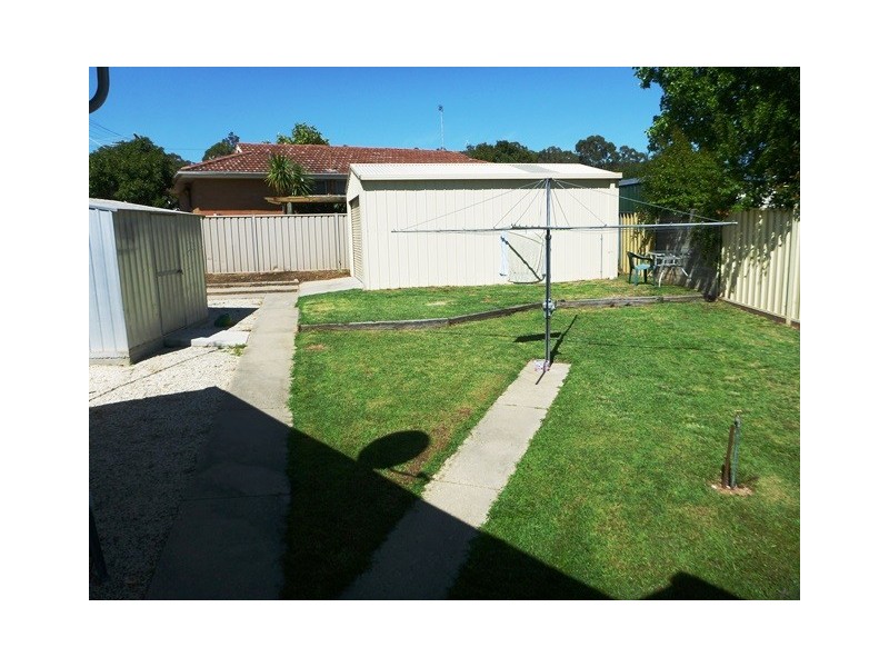 2 Monash  Drive, Seymour VIC 3660
