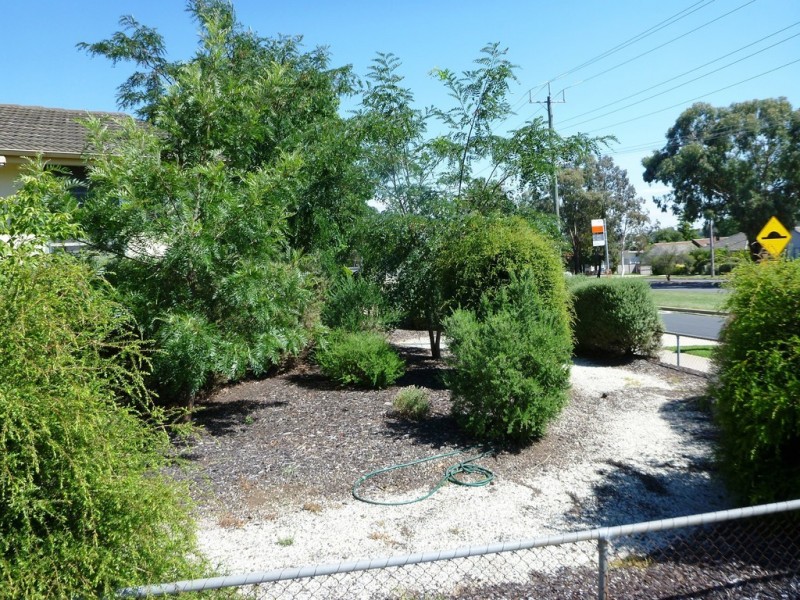 2 Monash  Drive, Seymour VIC 3660