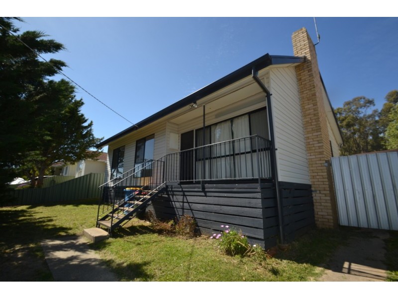 65 Chisholm Crescent, Seymour VIC 3660