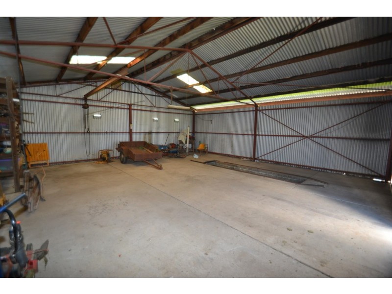 6 President Street, Seymour VIC 3660